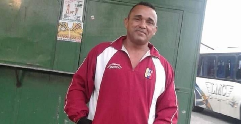 Em Manaus homem é morto a tiros após ser chamado por criminosos na